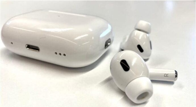⁦airpods pro 2⁩ - الصورة ⁦3⁩
